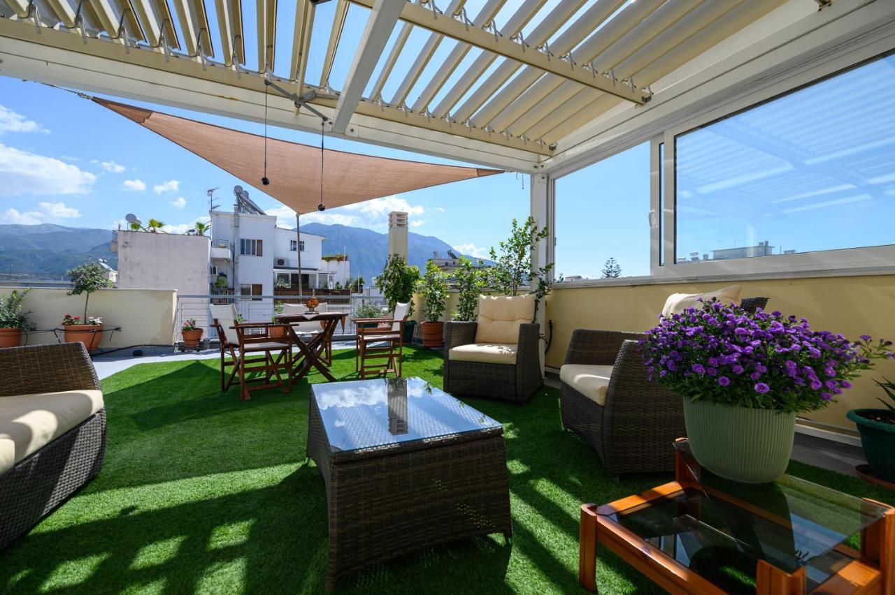 Myrto Luxurious Top Floor Studio Каламата Екстер'єр фото