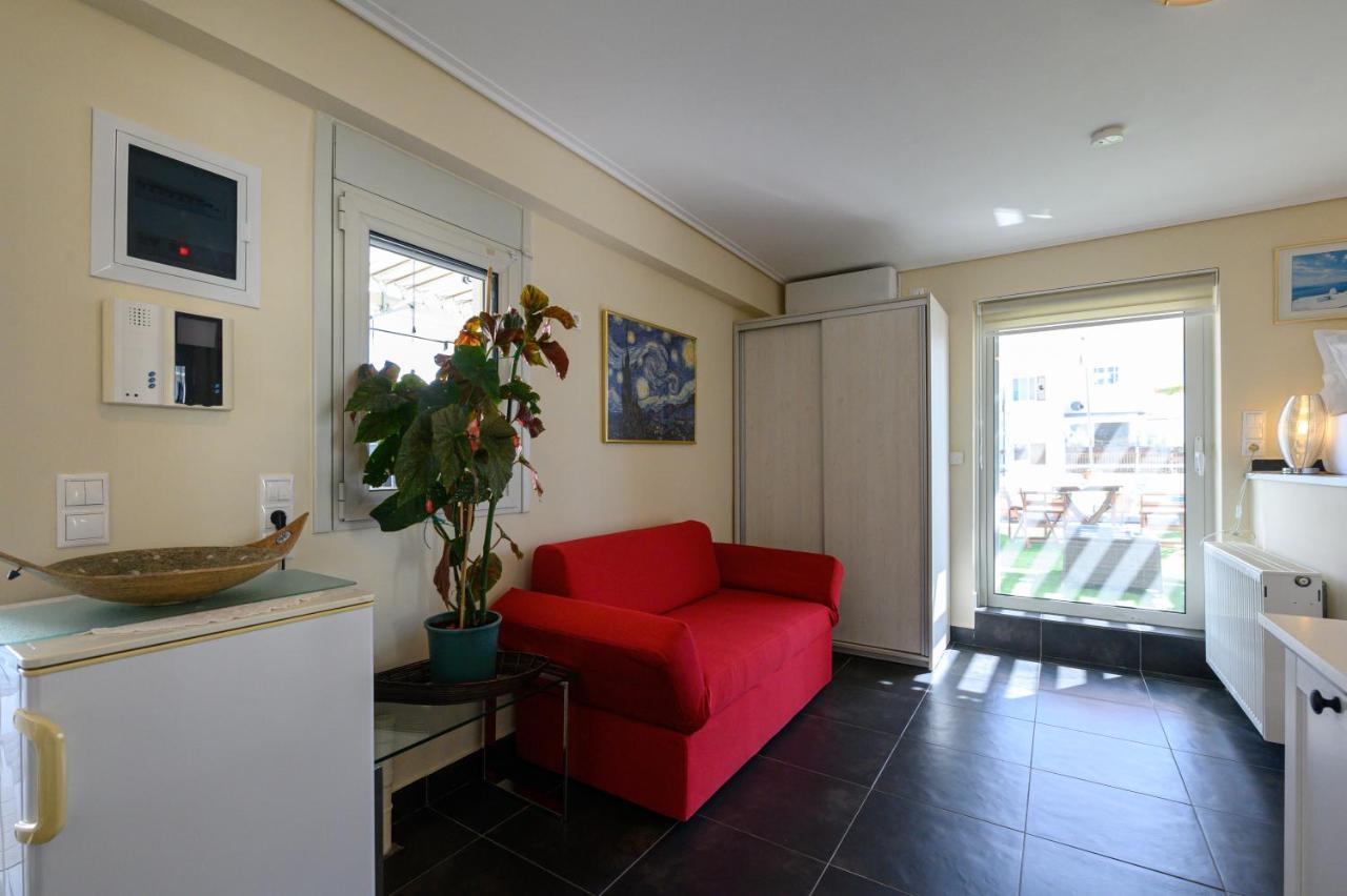 Myrto Luxurious Top Floor Studio Каламата Екстер'єр фото
