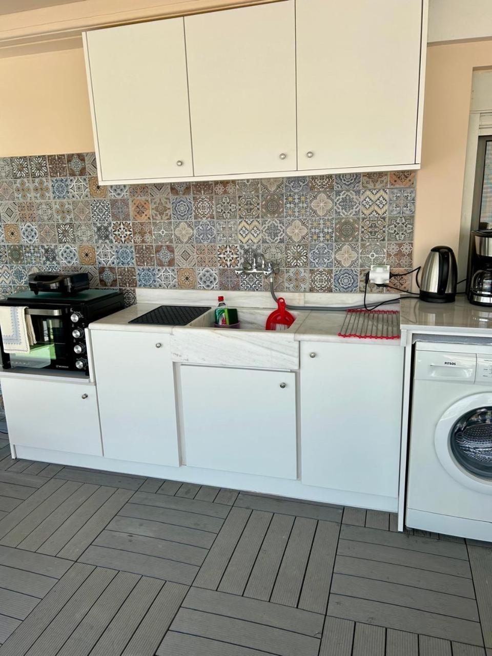 Myrto Luxurious Top Floor Studio Каламата Екстер'єр фото