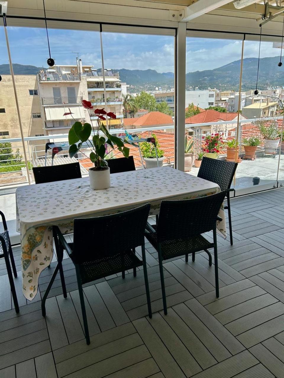 Myrto Luxurious Top Floor Studio Каламата Екстер'єр фото